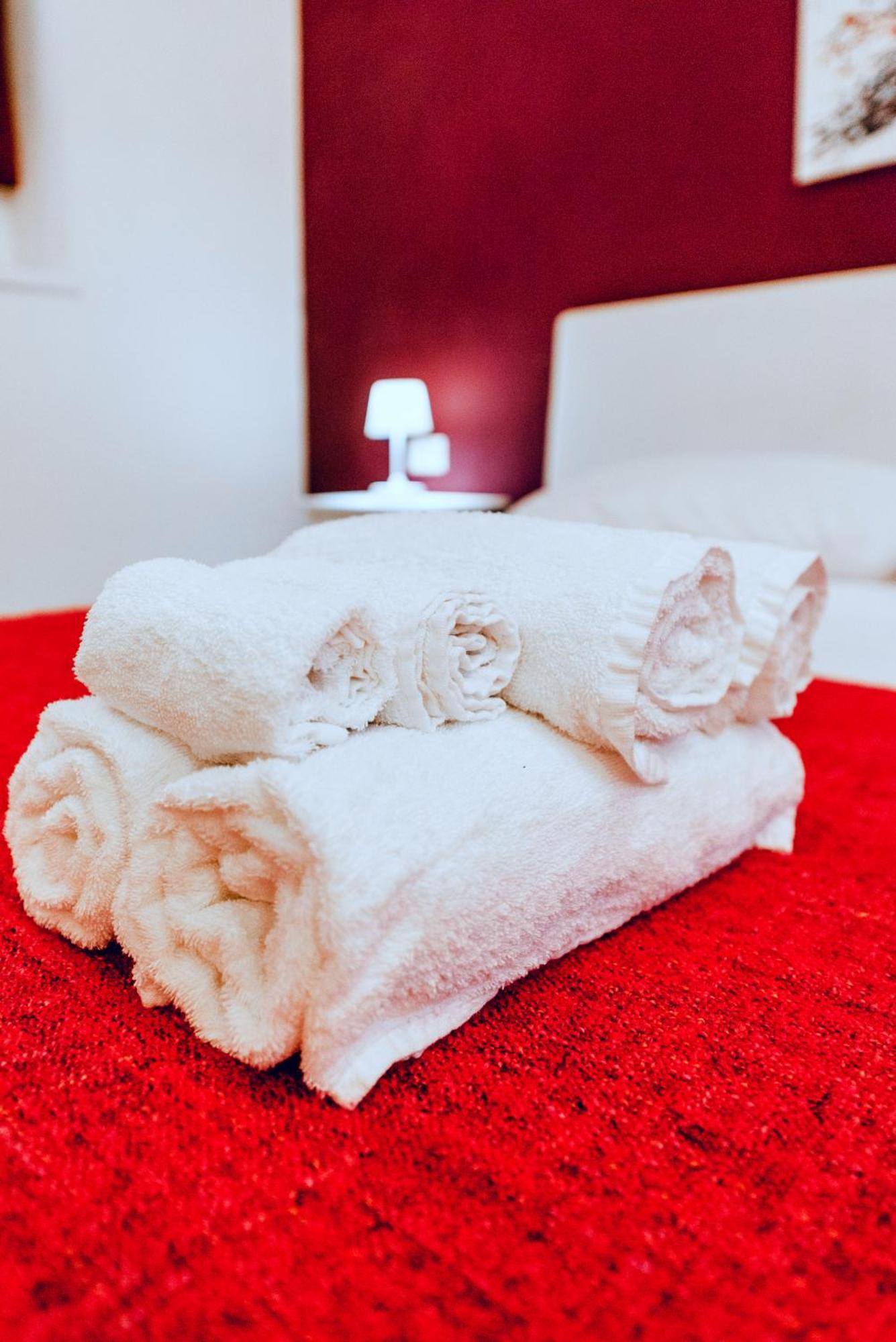 Helios Suites Testaccio - Center Of Rom Eksteriør billede